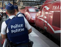 Полицейские возле поезда Thalys