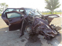 На Донетчине автомобиль врезался в военный тягач, есть жертвы&nbsp;— СМИ