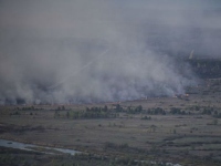 В ГСЧС обещают потушить пожар под Киевом до конца дня