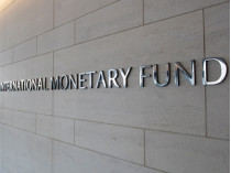 Порошенко назвал сроки визита миссии МВФ в Украину