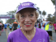 Американка стала старейшей женщиной, успешно пробежавшей марафон