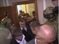 Силовики прямо в здании Рады задержали Мосийчука (фото)