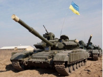 На Луганщине начался отвод танков