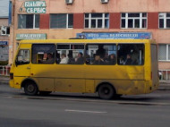 Во Львове водитель выгнал из маршрутки школьника, сделавшего ему замечание