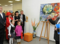 В Деснянском районе столицы открылась первая муниципальная галерея искусств