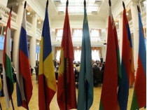 Флаги стран-участниц саммита в Казахстане