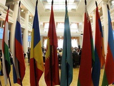 Флаги стран-участниц саммита в Казахстане