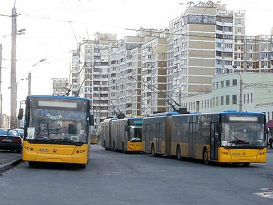 Новая схема троллейбусных и автобусных маршрутов позволит жителям Троещины добираться на работу в центр Киева без пересадок 