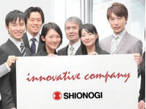 Сотрудники фирмы Shionogi 