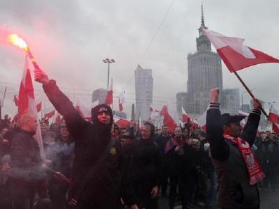 Участники марша в Варшаве