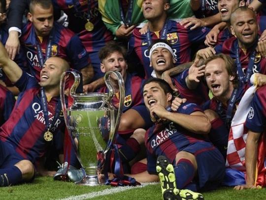 «Барселона» в пятый раз в истории выиграла Кубок чемпионов (видео)