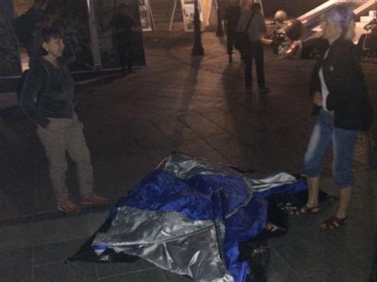 Неизвестные снесли палатки на Майдане Независимости&nbsp;— соцсети (фото) 