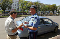 «вывешенные на киевских магистралях знаки «80» не означают, что водитель может безнаказанно разгонять автомобиль до 100 километров в час»