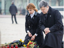 В Украине помянули жертв Голодомора минутой молчания