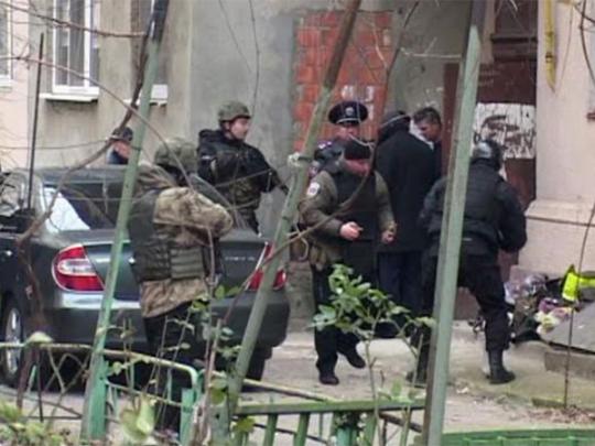 В Одессе экс- боец АТО угрожал взорвать гранату в жилом многоквартирном доме