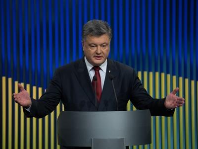 Порошенко назвал самые приоритетные отрасли развития Украины