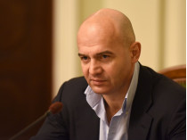Кононенко заявил, что готов сложить мандат депутата