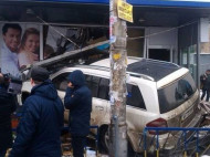 Мажору, насмерть сбившему женщину возле станции метро «Левобережная», изберут меру пресечения 11 февраля