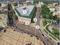 пешеходная зона между Софийским и Михайловским соборами
