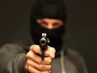 В Запорожье ограбили отделение банка, ведется поиск злоумышленников