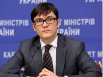 СМИ сообщили подробности дела, открытого против министра Пивоварского
