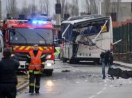 Во Франции разбился второй за два дня школьный автобус 