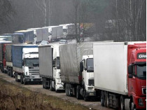 Россия полностью запретила транзит украинских грузовиков