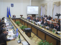 Верховная Рада не смогла отправить Кабмин Яценюка в отставку