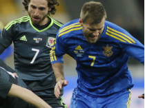 Сборная Украины по футболу одержала вторую победу подряд со счетом 1:0 (видео)