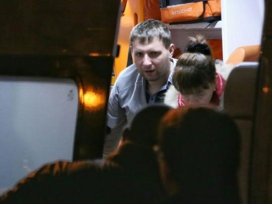 В Киеве неизвестные бросили гранату в автомобиль Парасюка (фото, видео)