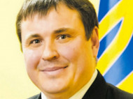 Порошенко отказался принимать отставку замминистра обороны Гусева