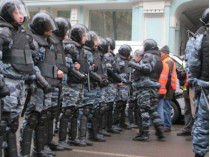 Бойцы внутренних войск МВД России