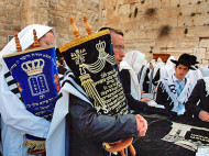 Вечером 22 апреля иудеи зажгут праздничные свечи в честь Песаха 