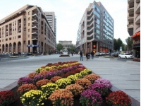 Улица Алабяна в Ереване