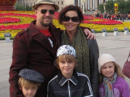 У супругов из Австралии, потерявших троих детей в результате крушения «Боинга» под Донецком, родилась дочь 
