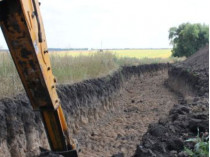 В Луганской области начали строить «стену» на границе с РФ