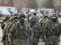 российские военные в Крыму