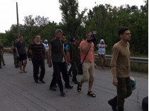 Геращенко: боевики скрывают информацию о нахождении заложников