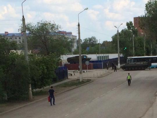 Атаки в казахстанском городе Актобе: есть погибшие и раненые (фото, видео)