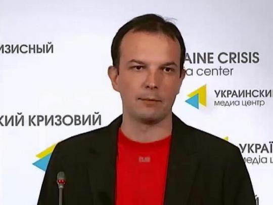Соболев заявил о намерении КСУ признать закон о люстрации неконституционным