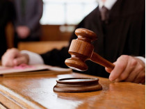 Суд продлил срок ареста пятерым бывшим «беркутовцам»
