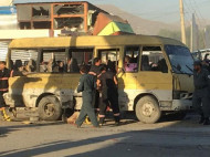 В Кабуле смертник взорвал автобус с военнослужащими