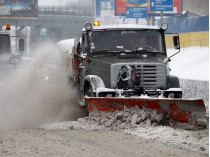 Из-за снега 9 января стало для столичных коммунальщиков рабочим днем