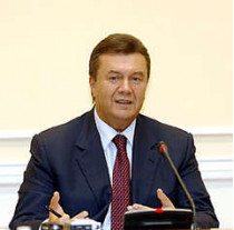 Виктор янукович: «мы обязательно достигнем цели&nbsp;— зарплаты и пенсии в украине будут повышены»