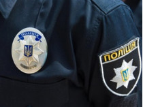В Киеве полицейский избил инвалида
