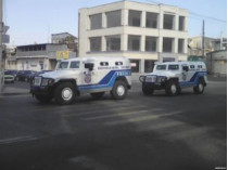 Полицейские автомобили в Ереване