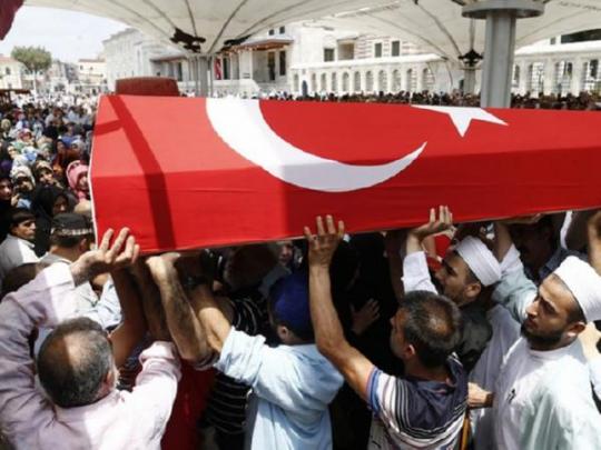 Похороны погибших в Стамбуле