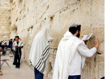 В воскресенье у иудеев начинается трехнедельный траур в память о бедствиях, пришедшихся на день 17 тамуза 
