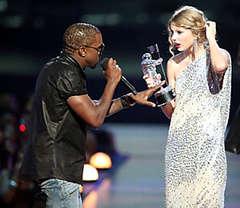 Пьяный певец кэйни уэст прямо на сцене пытался отобрать награду у дебютантки тейлор свифт