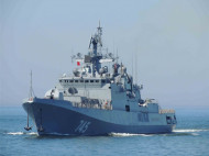 Корабли Черноморского флота России и Каспийской флотилии вышли в море по приказу Путина